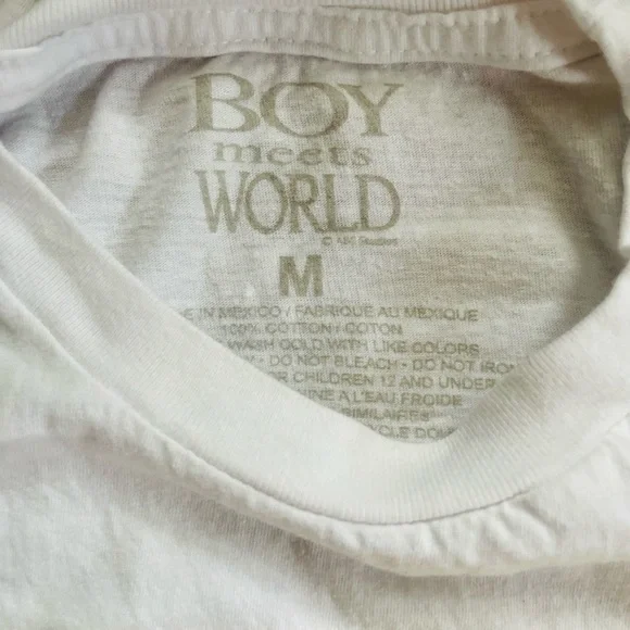 Topanga Graphic Tee with Hearts - Picture 3 of 3